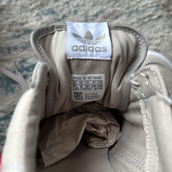 Adidas Continental Vulc Women’s sneaker, NWT - Picture 7 of 8